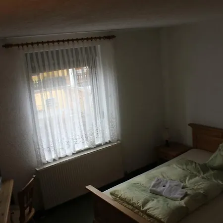 Madlen Hotel *